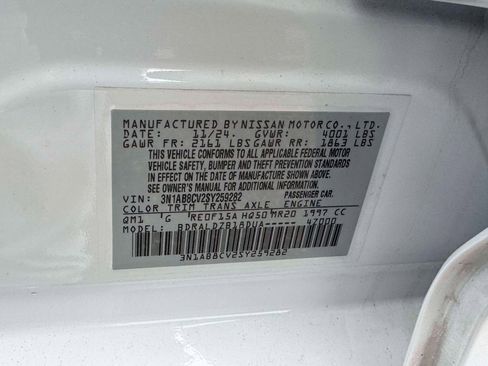 Certified 2025 Nissan Sentra SV w/ Trunk Package image 18