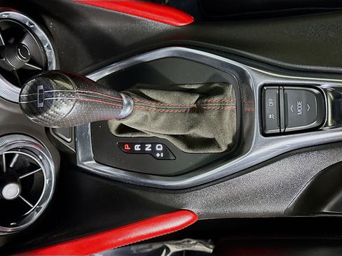 Used 2020 Chevrolet Camaro ZL1 image 20