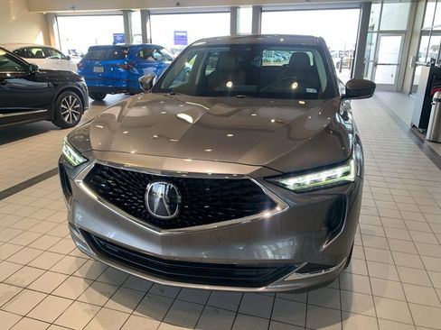 Used 2022 Acura MDX FWD w/ Technology Package image 2