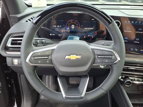 New 2026 Chevrolet Traverse High Country w/ LPO, Floor Liner Package AWD/4WD image 10