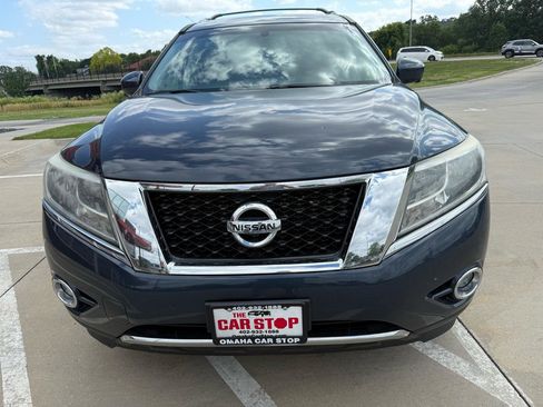 Used 2015 Nissan Pathfinder Platinum w/ Family Entertainment Package AWD/4WD image 3