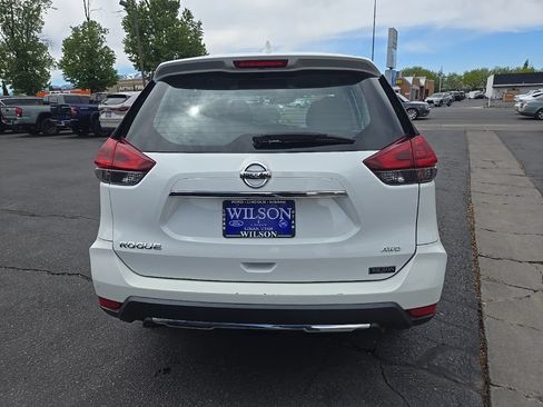 Used 2020 Nissan Rogue S AWD/4WD image 6