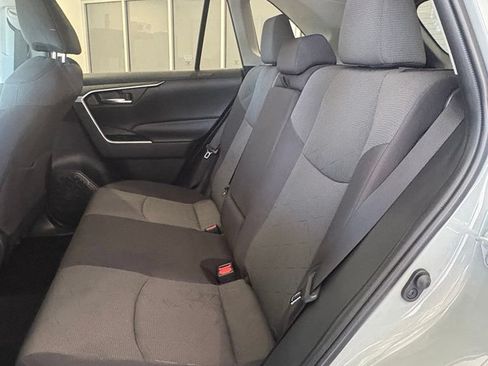 Used 2020 Toyota RAV4 XLE w/ Convenience Package AWD/4WD image 15