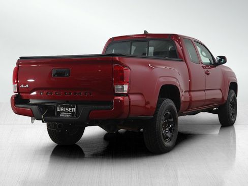 Used 2017 Toyota Tacoma SR w/ SR Convenience Package image 5