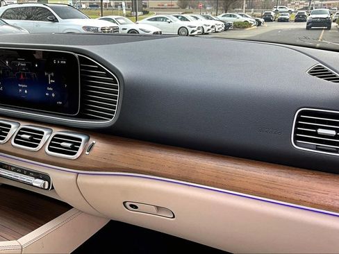 Certified 2024 Mercedes-Benz GLE 450 4MATIC image 16