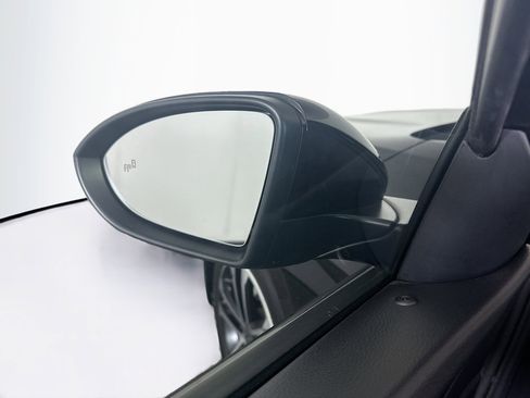 Used 2025 Volkswagen Jetta Sport image 16