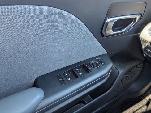 Used 2025 Kia K4 EX FWD image 21