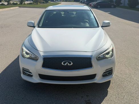 Used 2017 INFINITI Q50 Premium w/ 2.0T Premium Plus Package RWD image 2