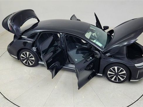 Used 2024 Lucid Air Touring image 81