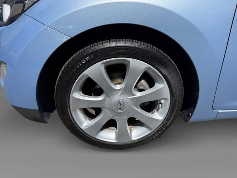 Used 2012 Hyundai Elantra Limited w/ Technology Pkg 5 FWD image 9