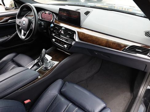 Used 2017 BMW 540i xDrive AWD/4WD image 23