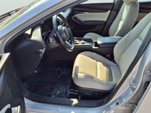Used 2024 MAZDA MAZDA3 s FWD image 20