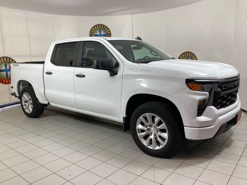 Used 2022 Chevrolet Silverado 1500 Custom image 18