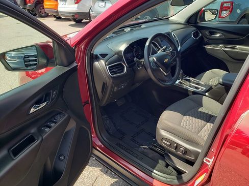 Used 2021 Chevrolet Equinox LT FWD image 9