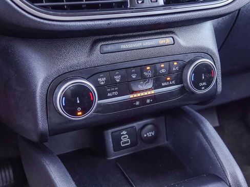 Used 2024 Ford Escape Active image 21