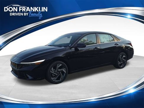 New 2026 Hyundai Elantra Limited FWD image 1