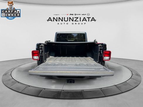 Used 2022 Jeep Gladiator Overland w/ Popular Equipment Package AWD/4WD image 18