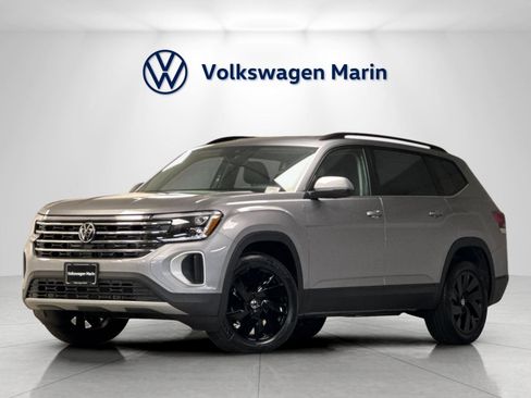 New 2026 Volkswagen Atlas SE image 1