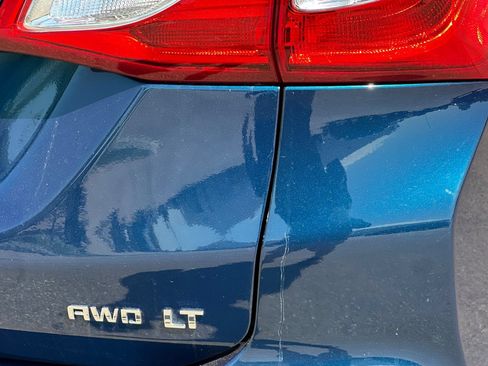 Used 2019 Chevrolet Equinox LT AWD/4WD image 23