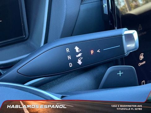 New 2026 GMC Terrain AT4 w/ LPO, Black Badging Package image 39