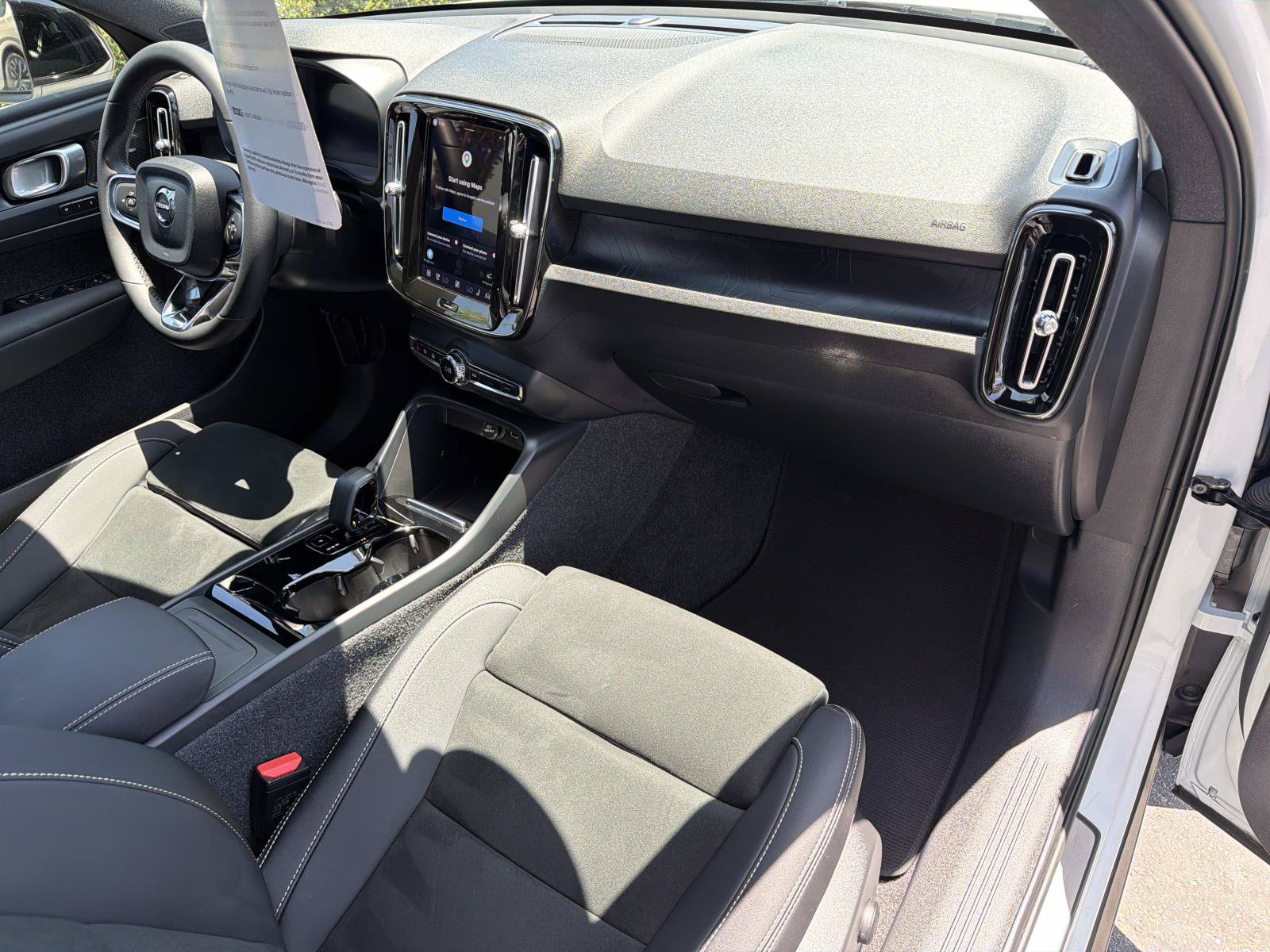 Certified 2023 Volvo XC40 Recharge Ultimate AWD/4WD image 26