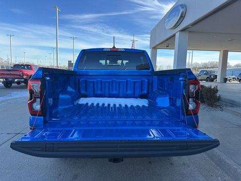 New 2025 Ford Ranger Lariat w/ Black Appearance Package image 9