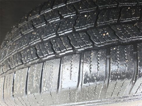 Used 2020 Chevrolet Blazer LT image 15