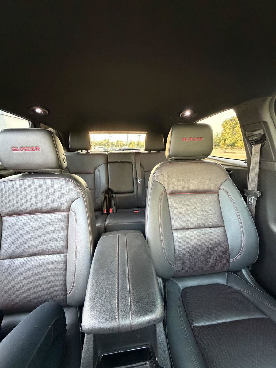Used 2021 Chevrolet Blazer RS w/ Enhanced Convenience Package FWD image 19