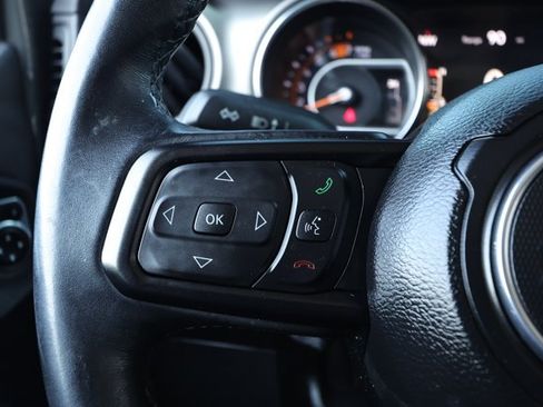Used 2020 Jeep Wrangler Sport AWD/4WD image 13