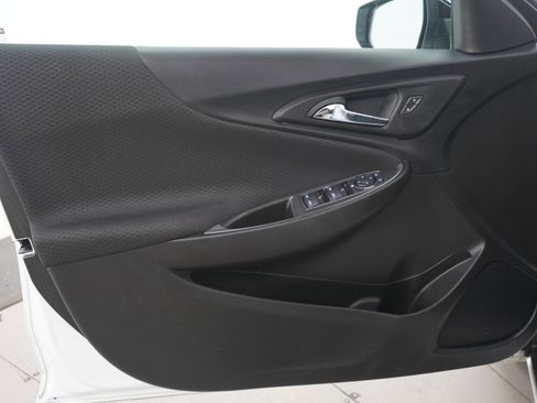 Used 2023 Chevrolet Malibu LT FWD image 18