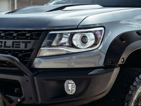 Used 2019 Chevrolet Colorado ZR2 w/ Colorado ZR2 Bison Edition AWD/4WD image 47