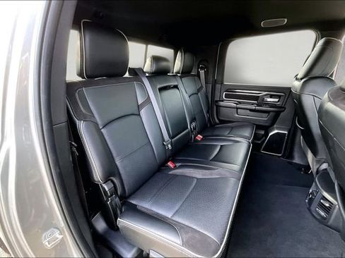 Used 2022 RAM 2500 Laramie AWD/4WD image 25