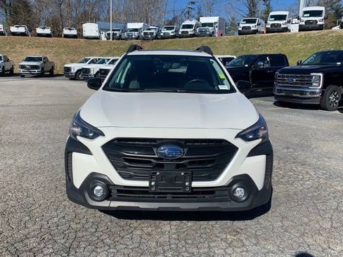 Used 2024 Subaru Outback Onyx Edition XT image 3