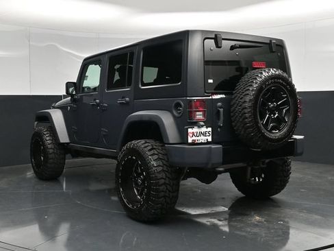 Used 2017 Jeep Wrangler Unlimited Sport AWD/4WD image 12