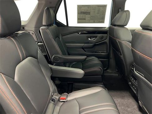 New 2025 Honda Pilot TrailSport image 35