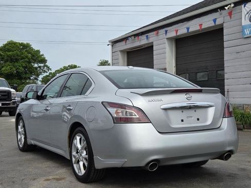 Used 2014 Nissan Maxima 3.5 SV w/ SV Value Package FWD image 3