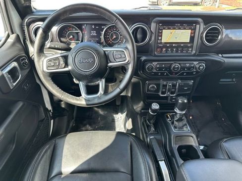 Used 2021 Jeep Wrangler Unlimited Sahara AWD/4WD image 14