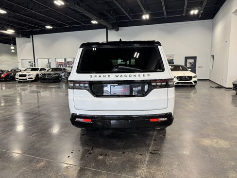 Used 2025 Jeep Grand Wagoneer L Series III w/ Quick Order Packagew 28T image 22