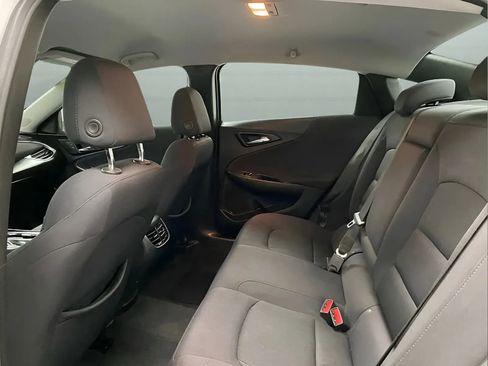 Used 2021 Chevrolet Malibu LT FWD image 11
