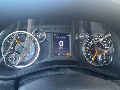 Used 2021 RAM 2500 Big Horn image 29