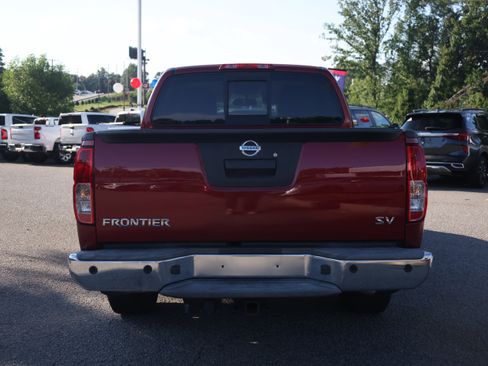Used 2019 Nissan Frontier SV w/ Value Truck Package RWD image 4