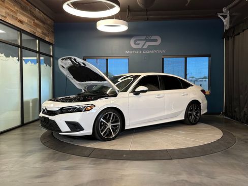 Used 2024 Honda Civic Touring image 27