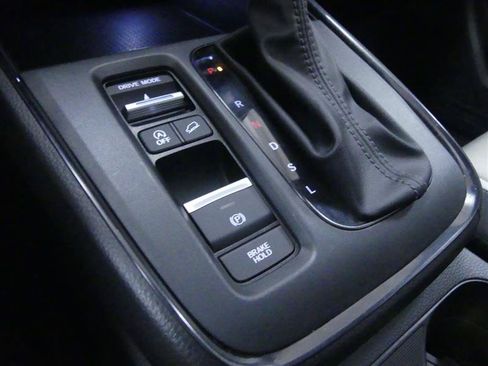 Used 2024 Honda CR-V EX image 13