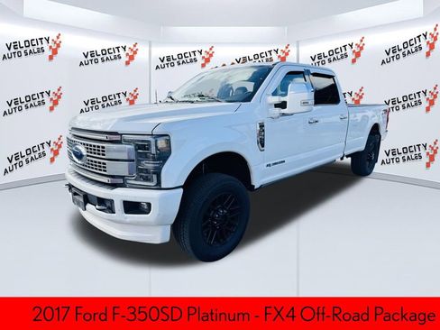 Used 2017 Ford F350 Platinum w/ Platinum Ultimate Package image 7