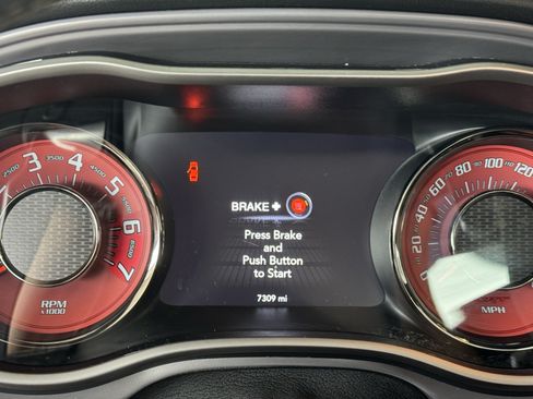 Used 2023 Dodge Challenger SRT Hellcat RWD image 18