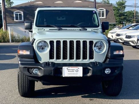Used 2024 Jeep Wrangler Unlimited Sport AWD/4WD image 8