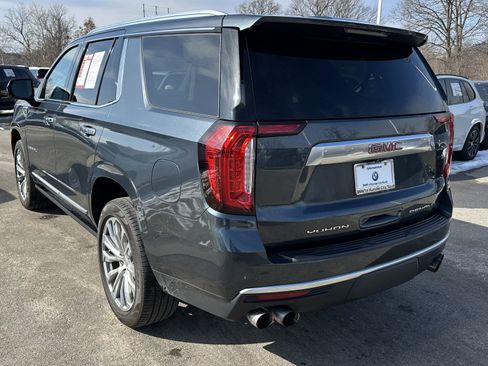 Used 2021 GMC Yukon Denali w/ Denali Premium Package image 9