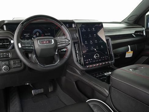 Used 2025 GMC Yukon AT4 Ultimate image 21