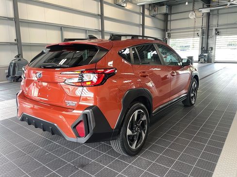 Used 2024 Subaru Crosstrek 2.5i Limited AWD/4WD image 22