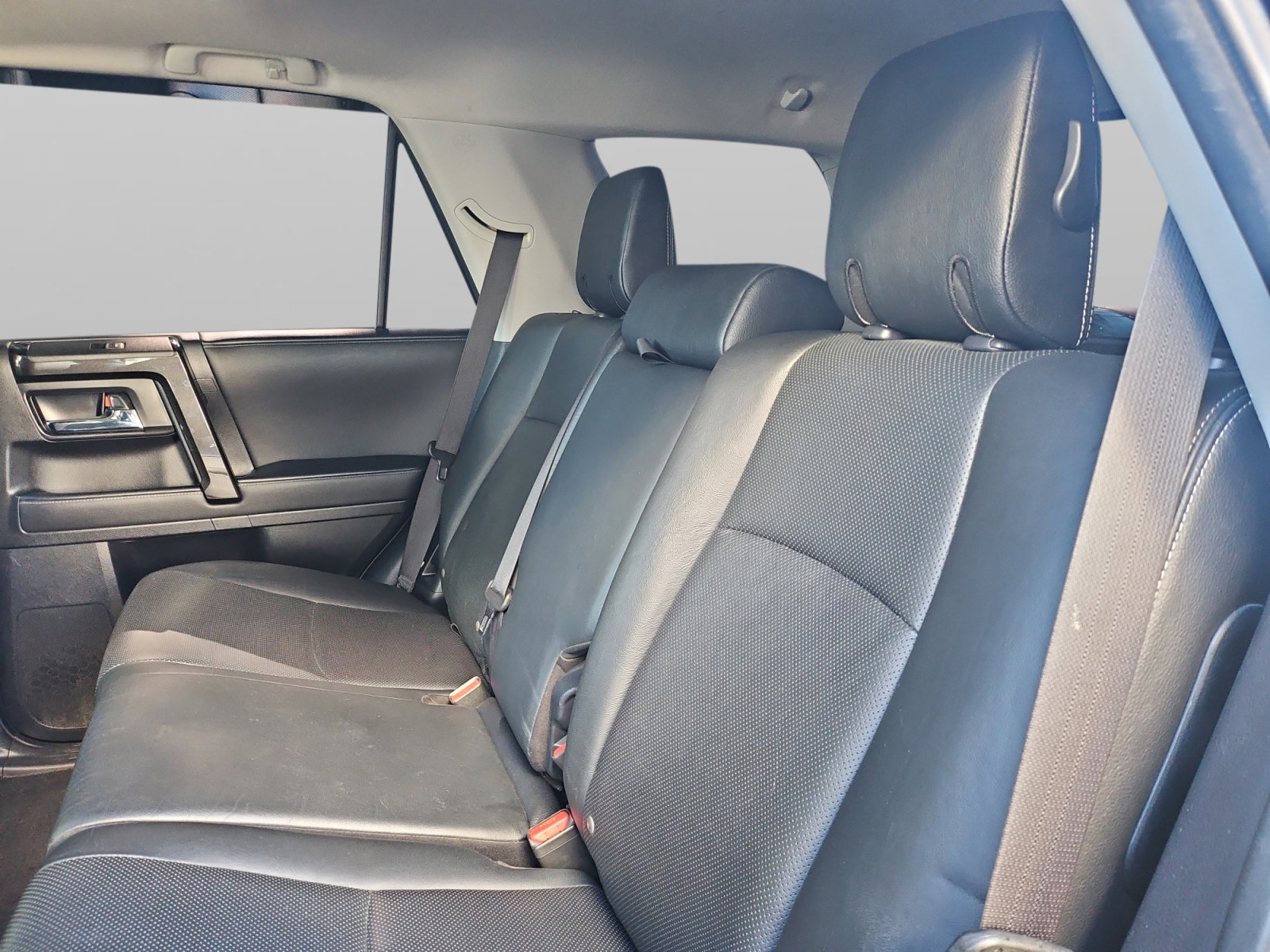 Used 2020 Toyota 4Runner Nightshade AWD/4WD image 42